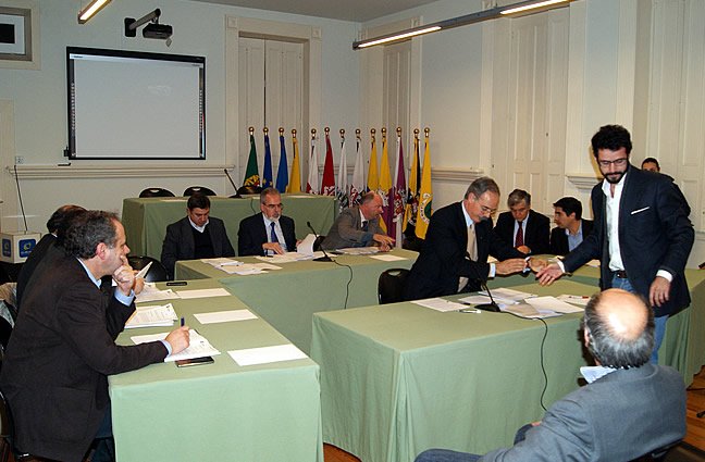 Tomada de posse da Assembleia Intermunicipal da CIM Alto Minho em dezembro de 2013